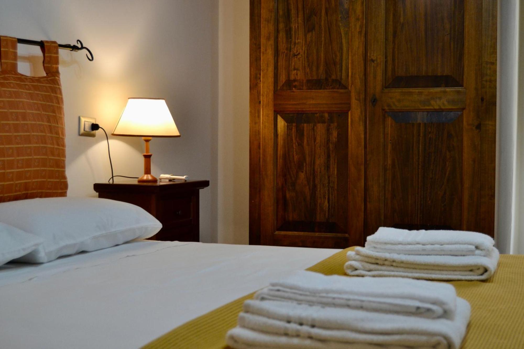 Kallistos Suites & Apartments Gallipoli Exterior foto