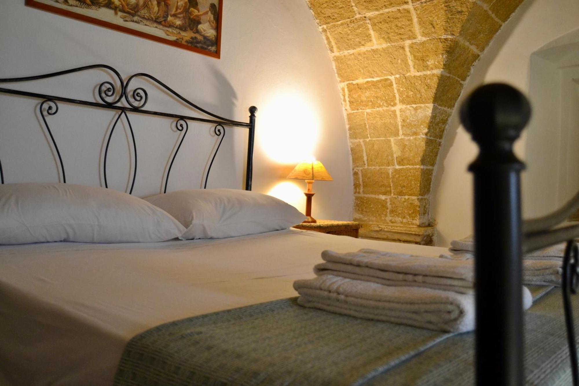 Kallistos Suites & Apartments Gallipoli Exterior foto