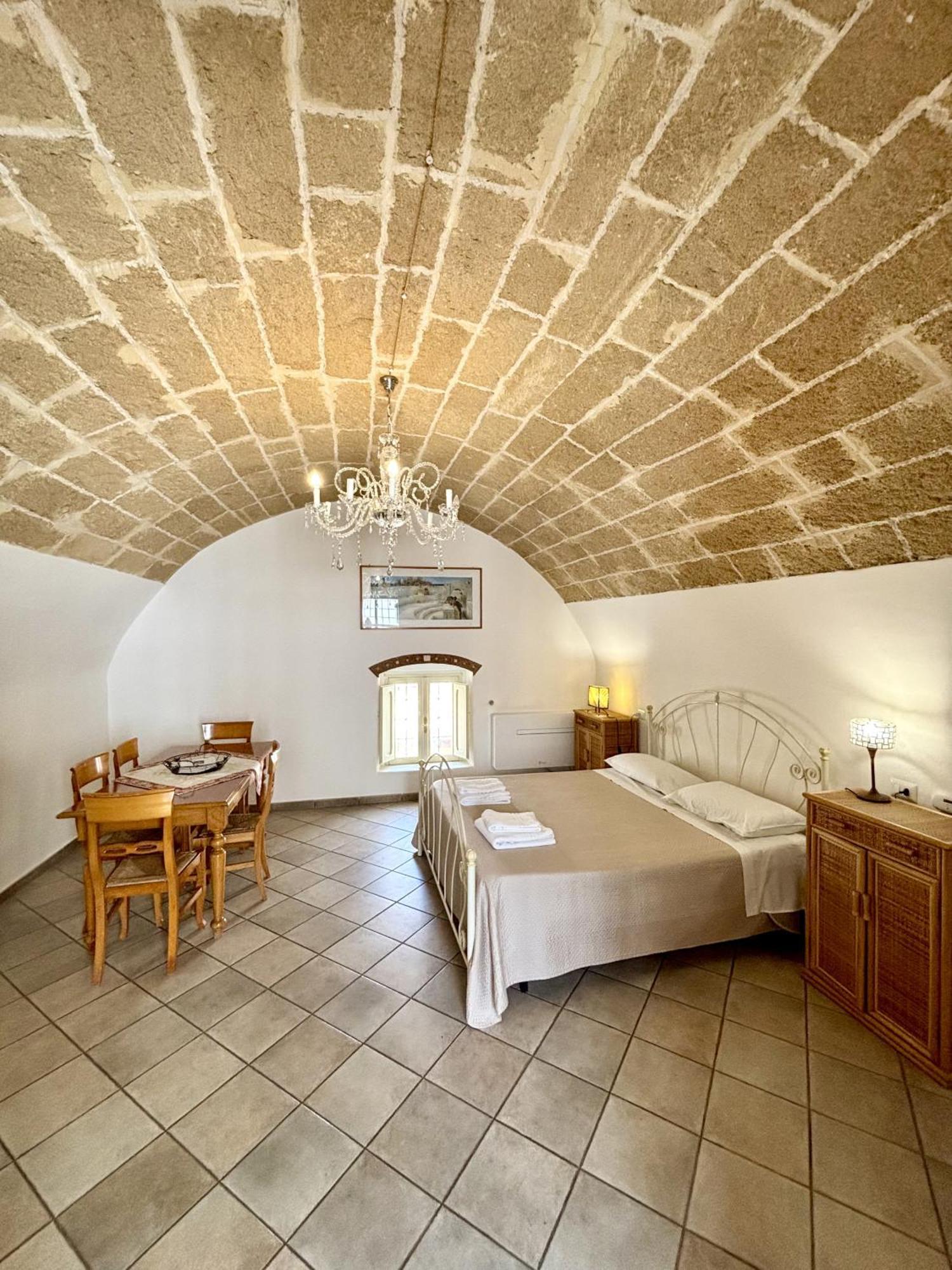 Kallistos Suites & Apartments Gallipoli Exterior foto